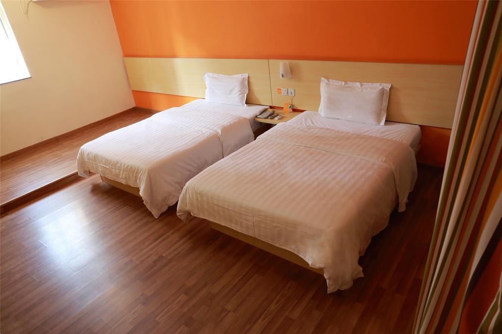 7Days Inn Guangzhou Nonglinxia Road Ouzhuang Subway Station Экстерьер фото